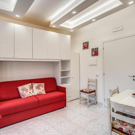 Casa Lolla, Red Rose In The Heart Of Sorrento公寓 外观 照片
