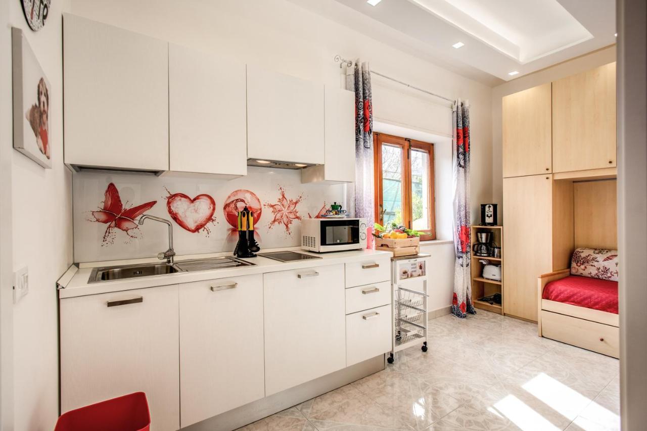 Casa Lolla, Red Rose In The Heart Of Sorrento公寓 外观 照片