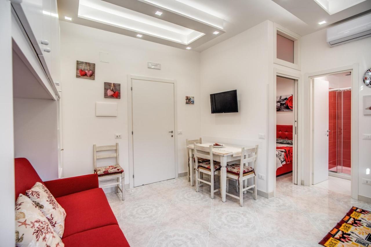 Casa Lolla, Red Rose In The Heart Of Sorrento公寓 外观 照片