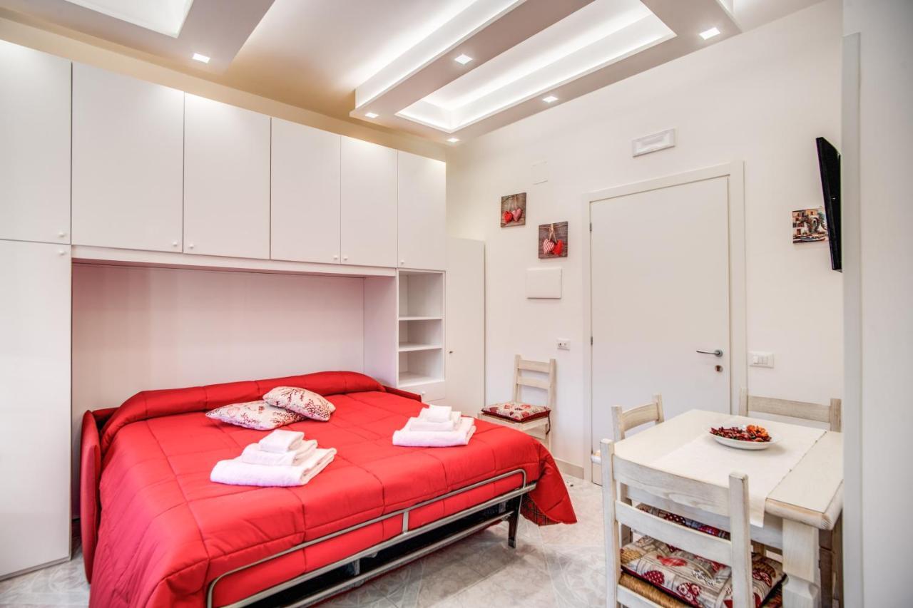 Casa Lolla, Red Rose In The Heart Of Sorrento公寓 外观 照片